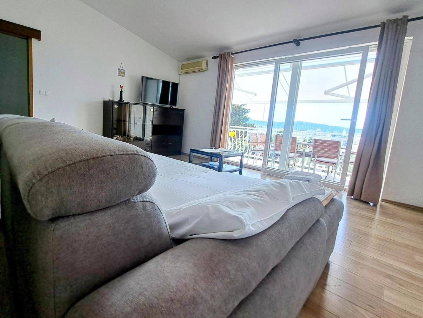 Apartment Rajna Biograd Na Moru Dış mekan fotoğraf