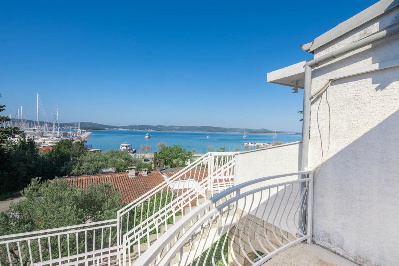 Apartment Rajna Biograd Na Moru Dış mekan fotoğraf
